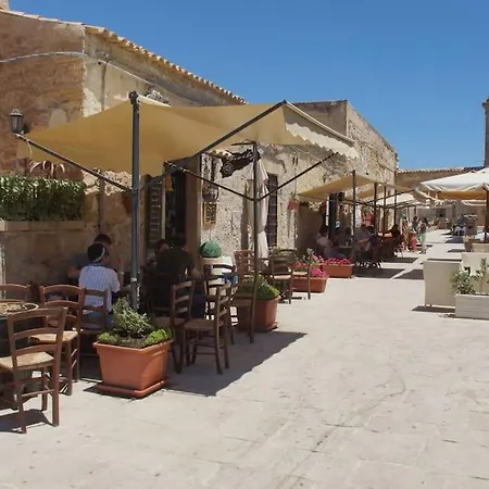 Spacious And Rustic Mediterranean House